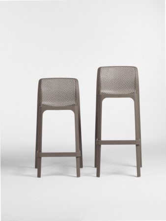 Стул пластиковый барный Nardi Net Stool, тортора фото Стул пластиковый барный Nardi Net Stool, тортора фото